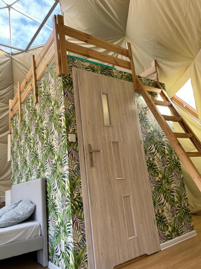 Luxury tent Tatra Glamp Mazury - Siec Noclegowa Tatra Glamp Regiel